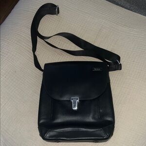 Tumi Rare Postman Messenger Bag EUC